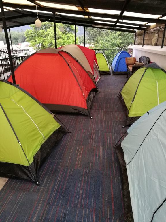 Camping & Travel Antigua Bagian luar foto